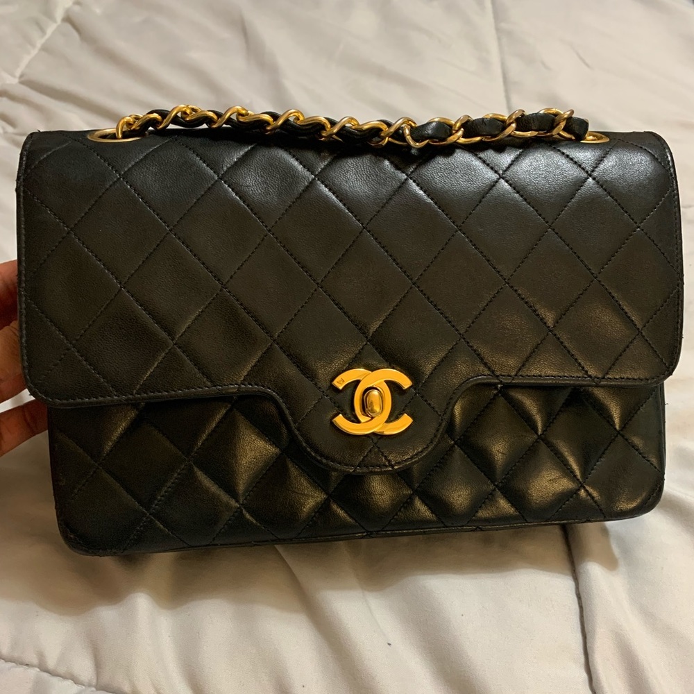 Authentic vintage Chanel small Lambskin 24k GHW